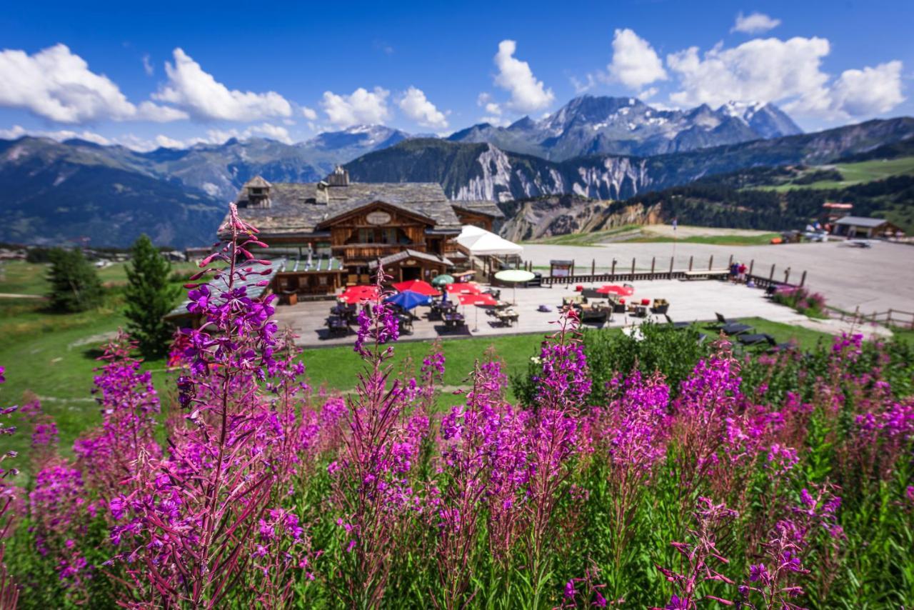 Hotel 3 Etoiles -Restaurant Le Pilatus Courchevel Exterior foto