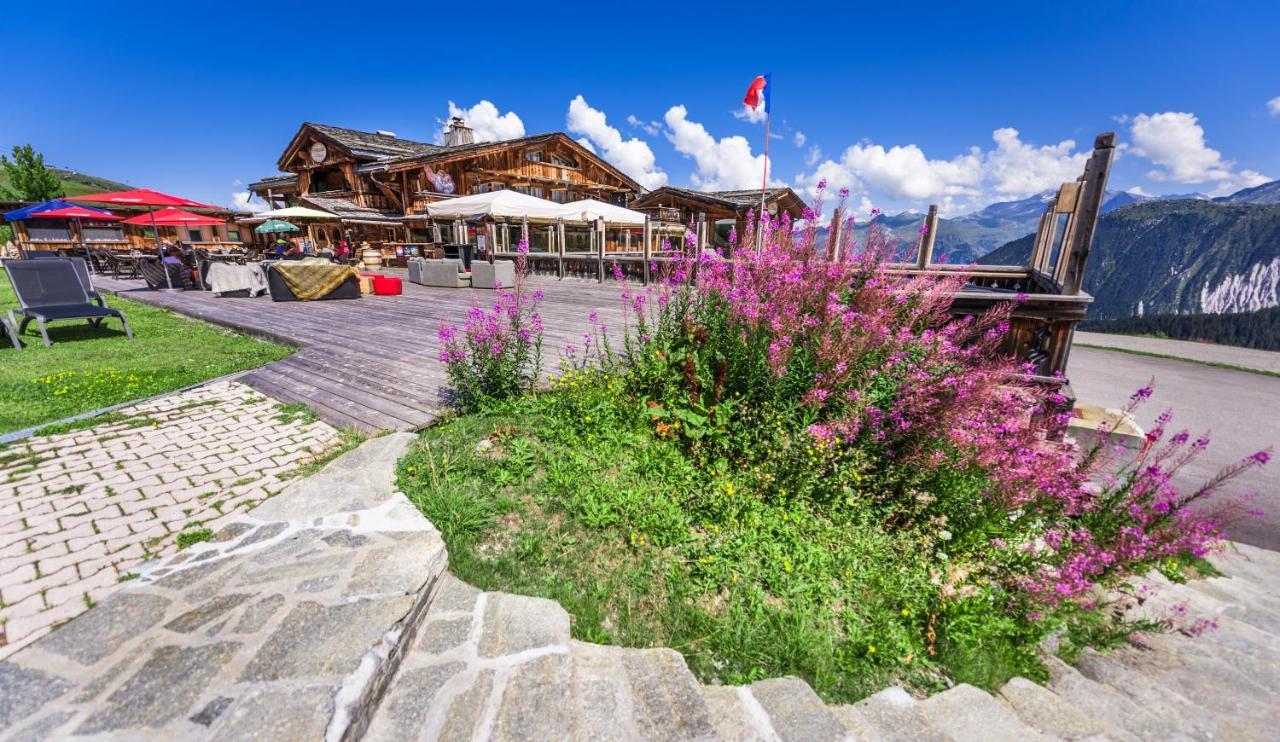 Hotel 3 Etoiles -Restaurant Le Pilatus Courchevel Exterior foto
